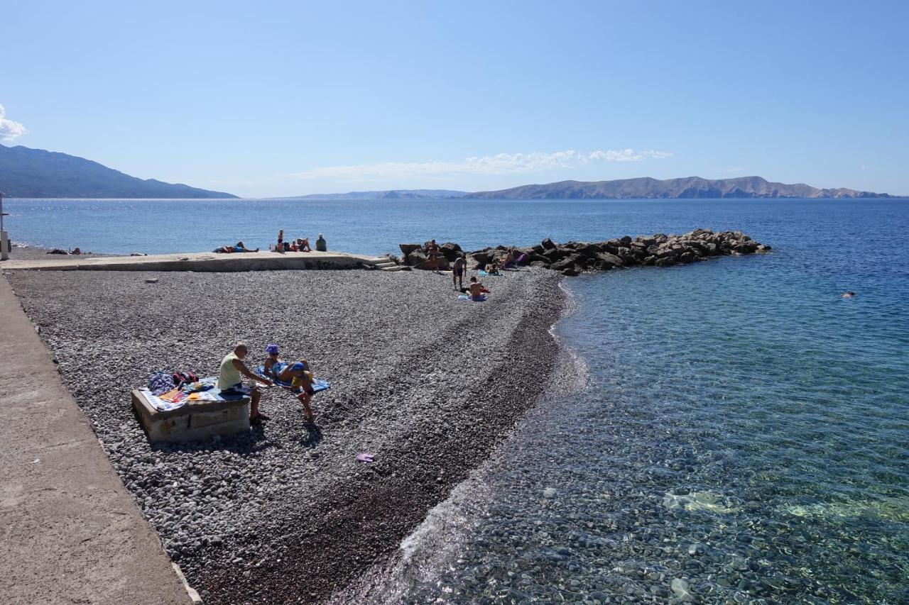 Apartmens Mendula Lägenhet Senj  Exteriör bild