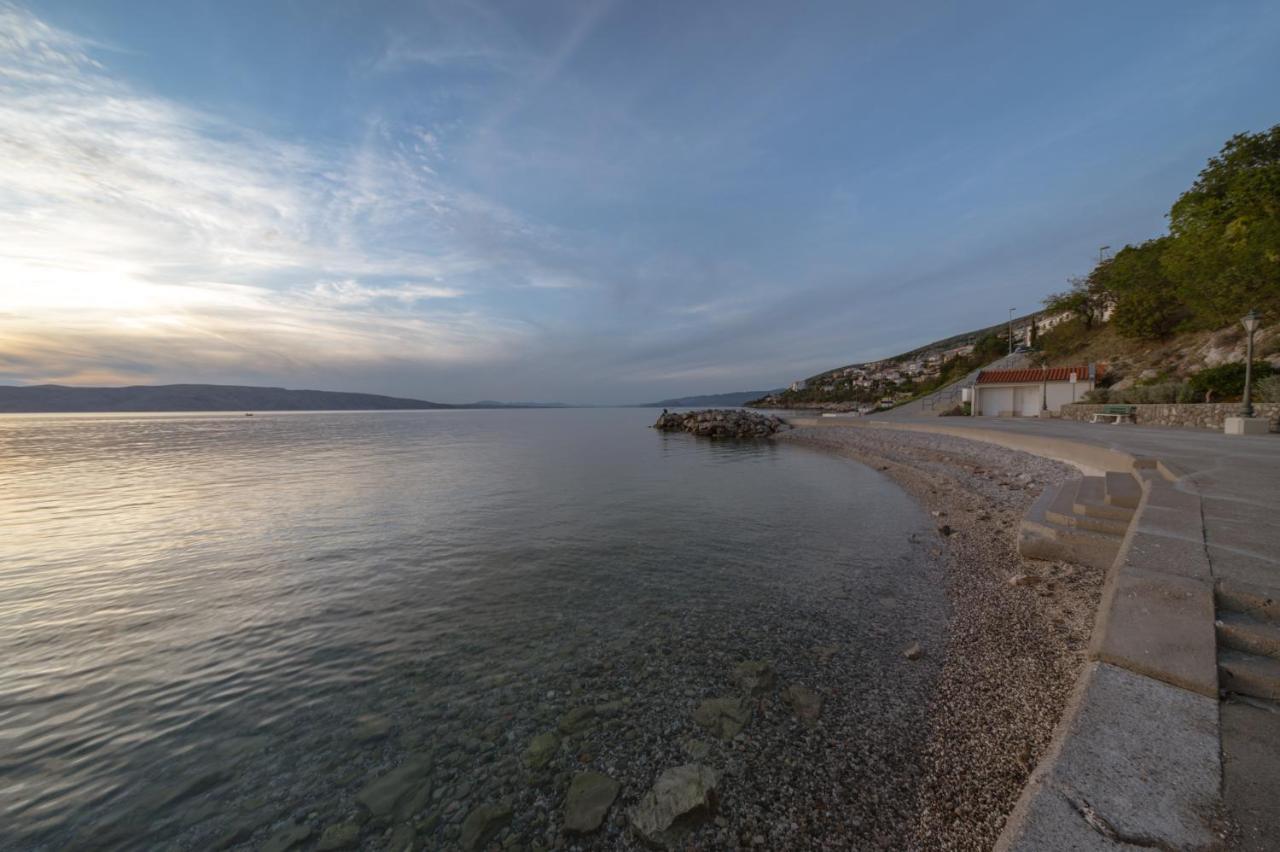 Apartmens Mendula Lägenhet Senj  Exteriör bild