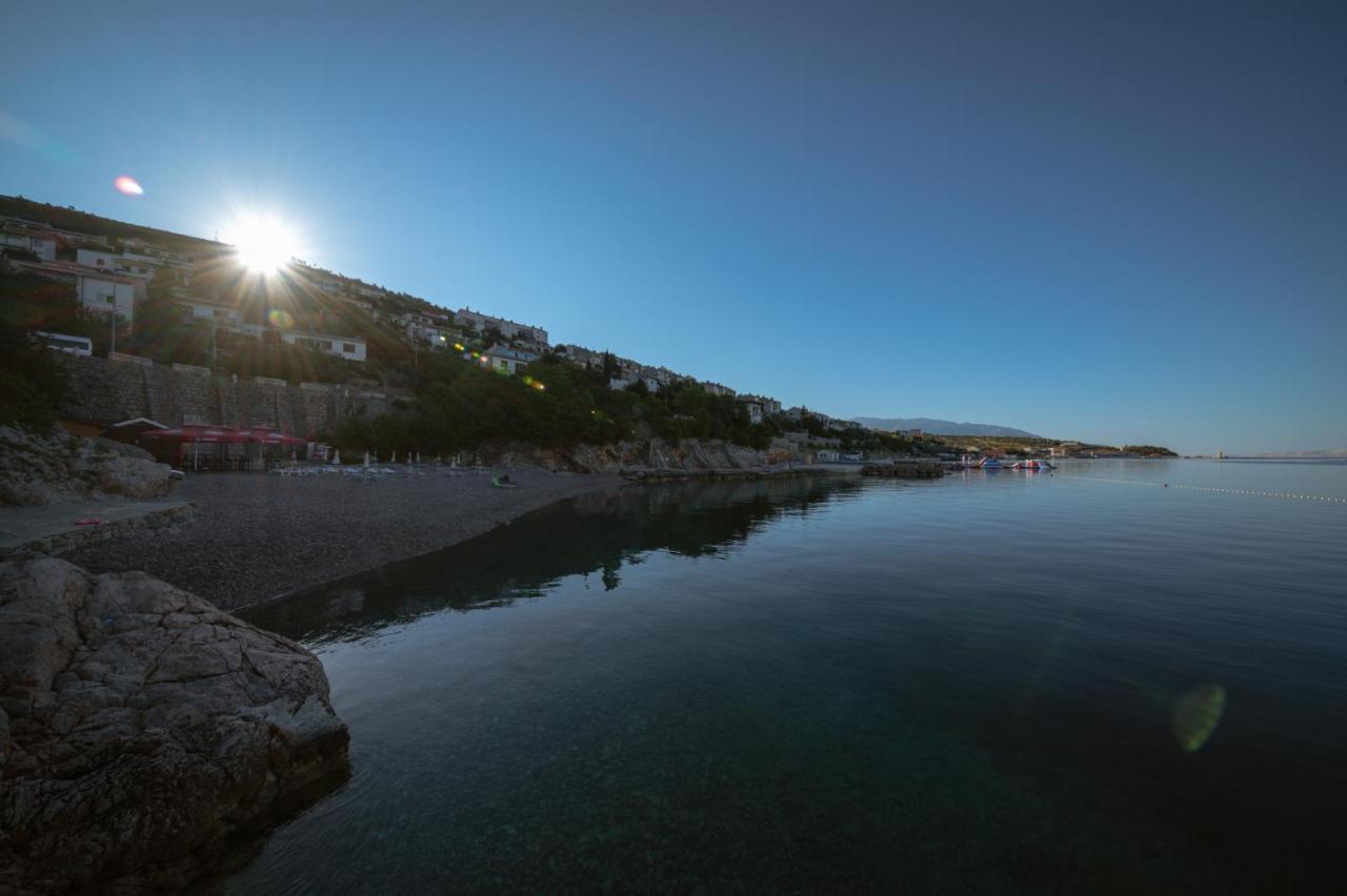 Apartmens Mendula Lägenhet Senj  Exteriör bild