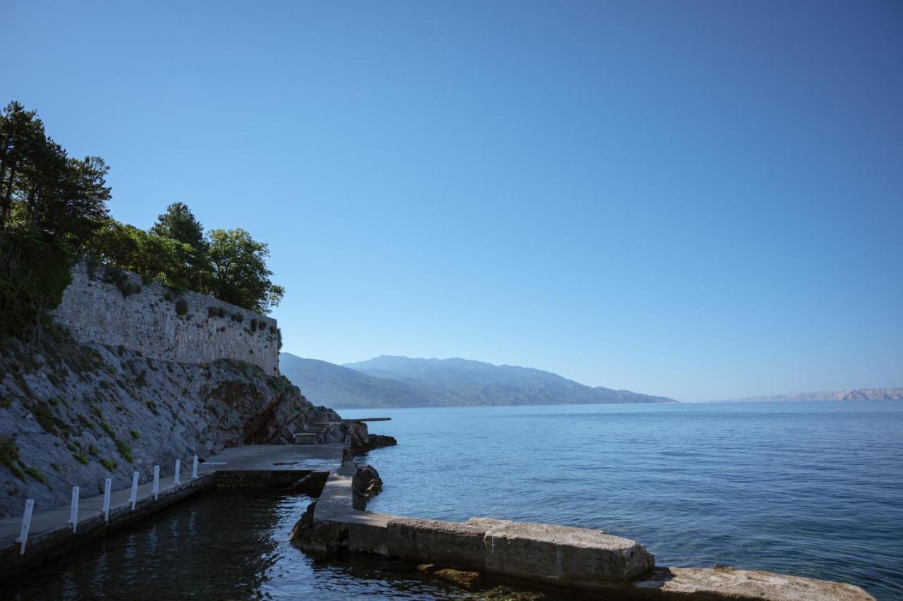 Apartmens Mendula Lägenhet Senj  Exteriör bild