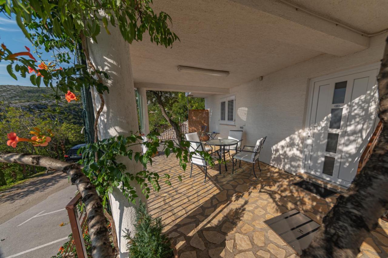 Apartmens Mendula Lägenhet Senj  Exteriör bild
