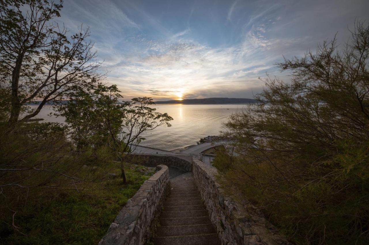 Apartmens Mendula Lägenhet Senj  Exteriör bild
