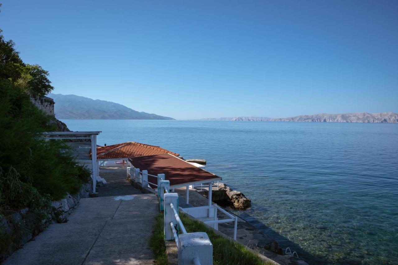 Apartmens Mendula Lägenhet Senj  Exteriör bild