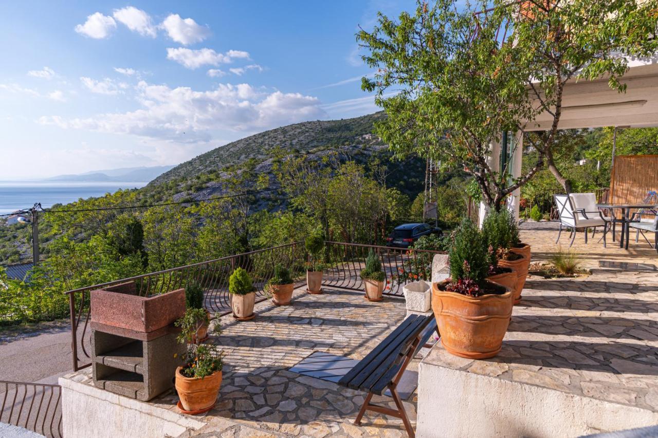 Apartmens Mendula Lägenhet Senj  Exteriör bild